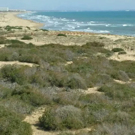 Pinada Beach Iv * Ла-Мата