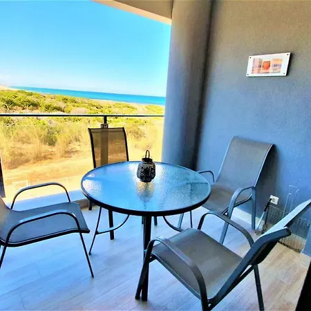 Pinada Beach Iv Апартаменты *