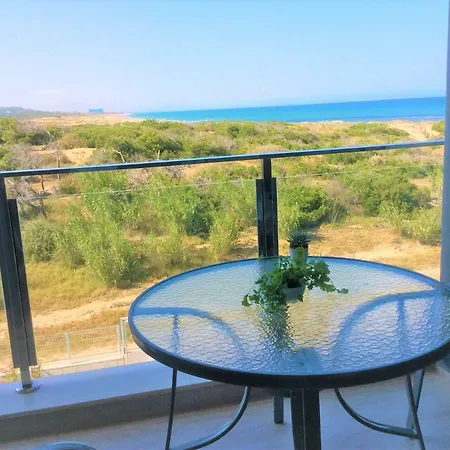 Pinada Beach Iv Apartment *