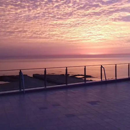 Apartment Pinada Beach Iv